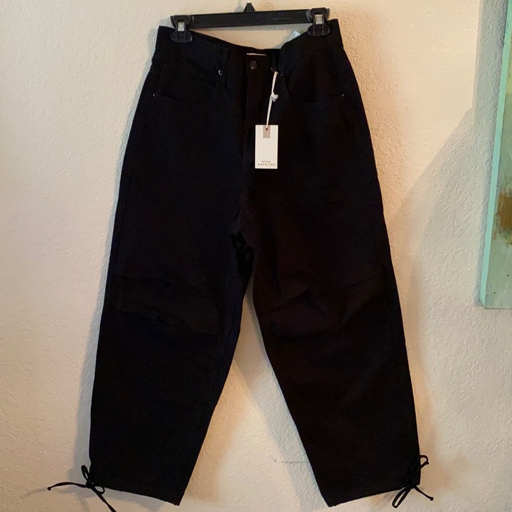 Good American black wide pants. Tie bottoms. Size 2/26